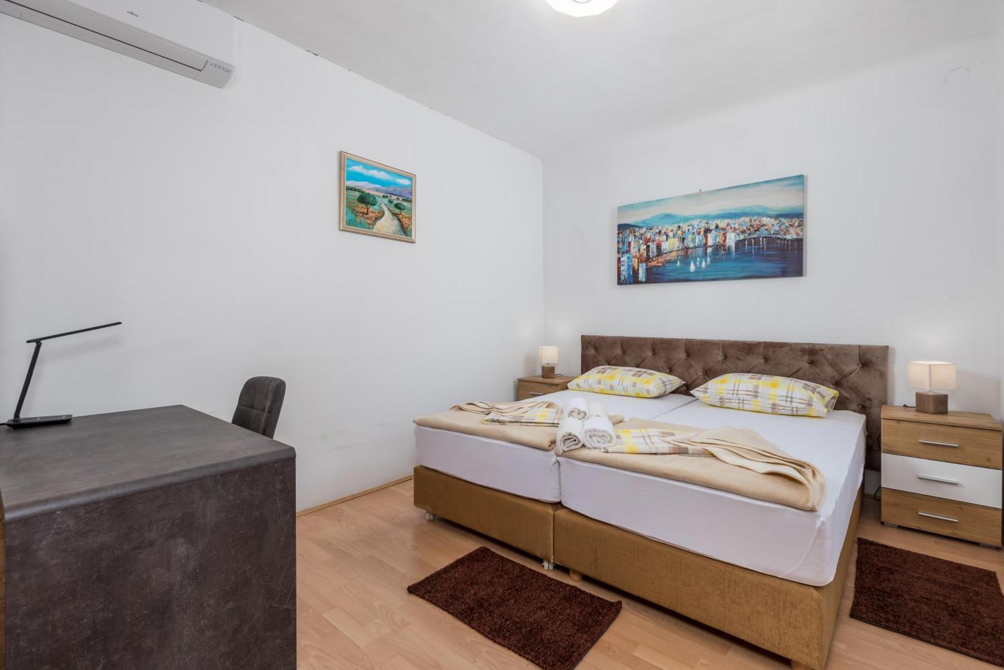 Nada Apartment *
